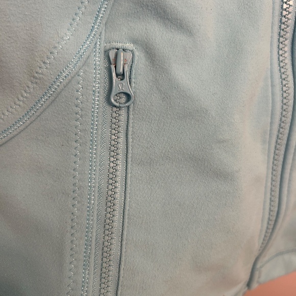 Lululemon Define Jacket Size 10 - Picture 3 of 5